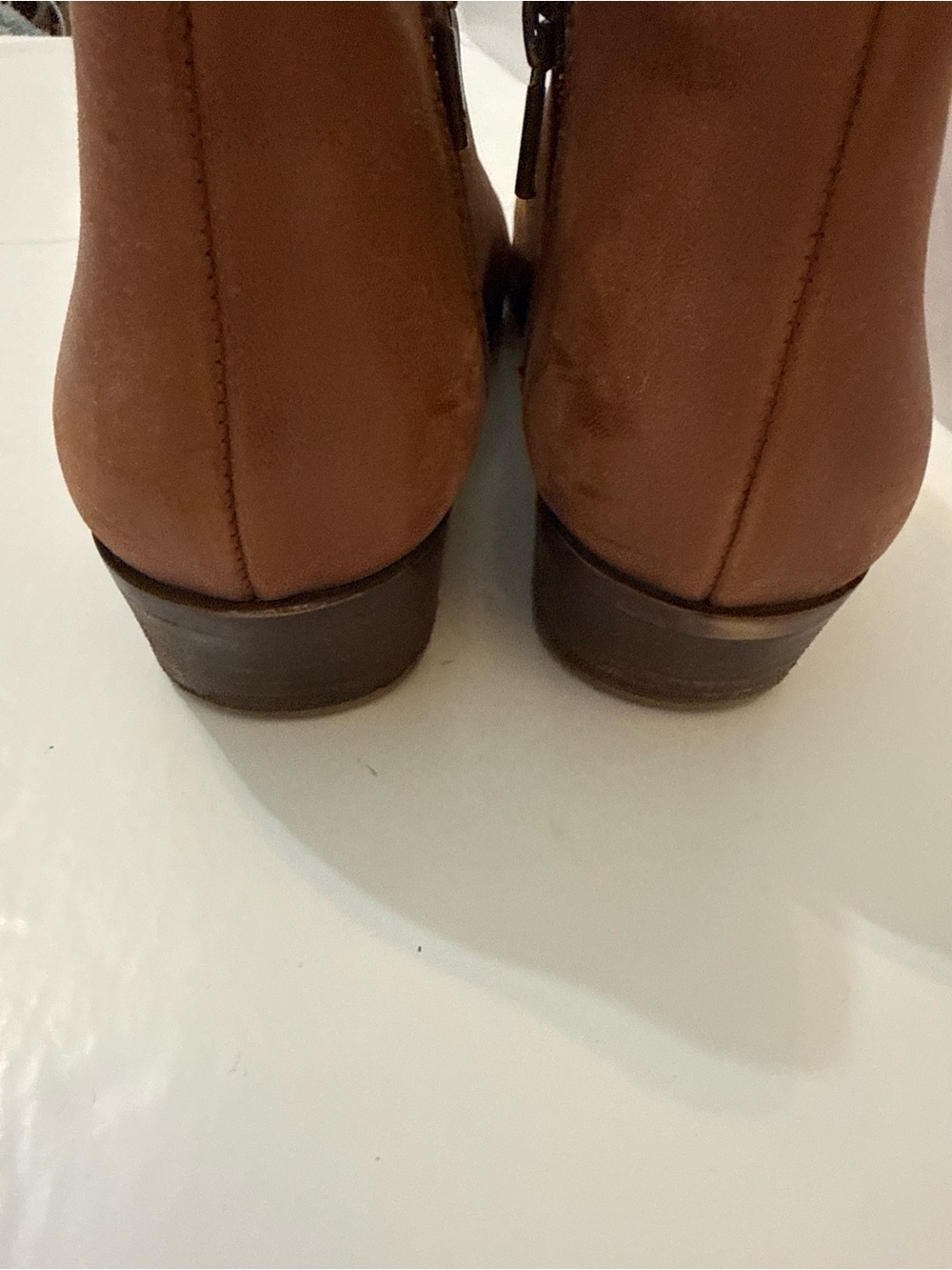 Lucky Brand Tan Brown Leather Ankle Booties Zip Side Size 9 - Picture 6 of 10